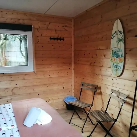 Hostel Salty Days *
