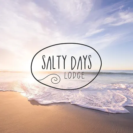 Hostel Salty Days